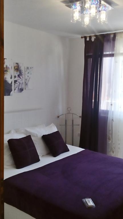 Apartment Yelena Rose West Zara Esterno foto