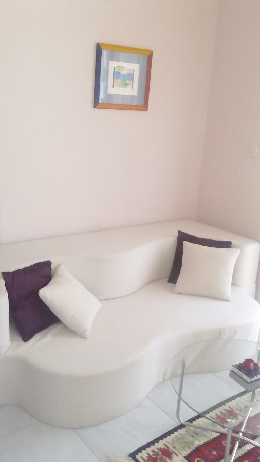 Apartment Yelena Rose West Zara Esterno foto