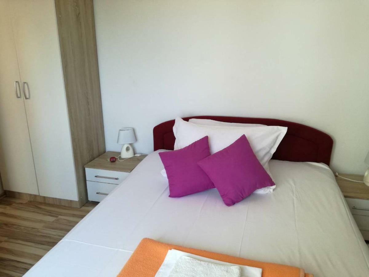 Apartment Yelena Rose West Zara Esterno foto