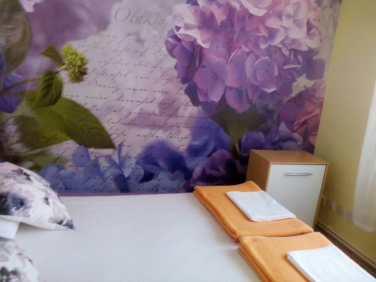 Apartment Yelena Rose West Zara Esterno foto